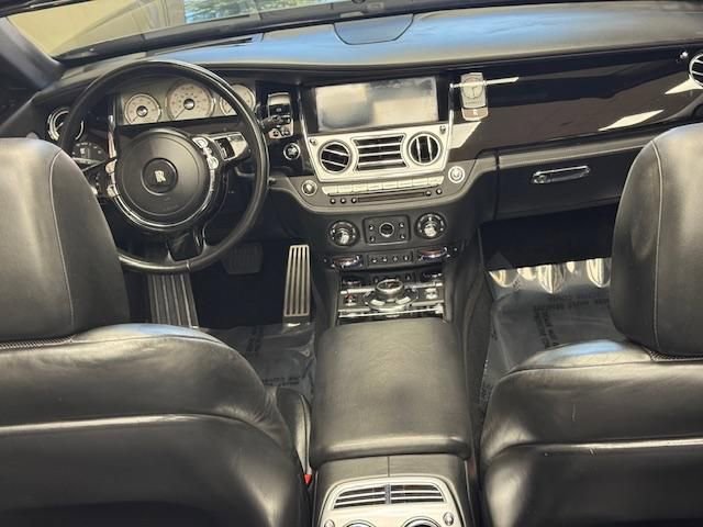 Used 2018 Rolls-Royce Dawn image 16