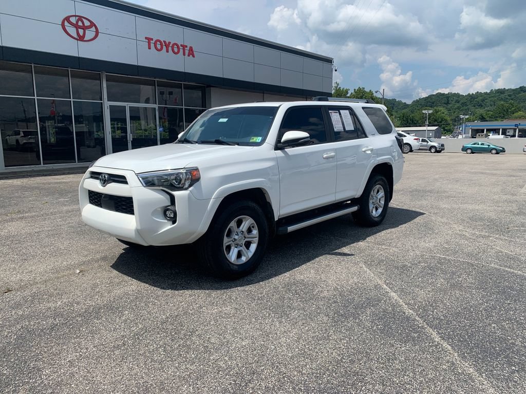 Used 2024 Toyota 4Runner SR5 Premium w/ Moonroof Package AWD/4WD image 1