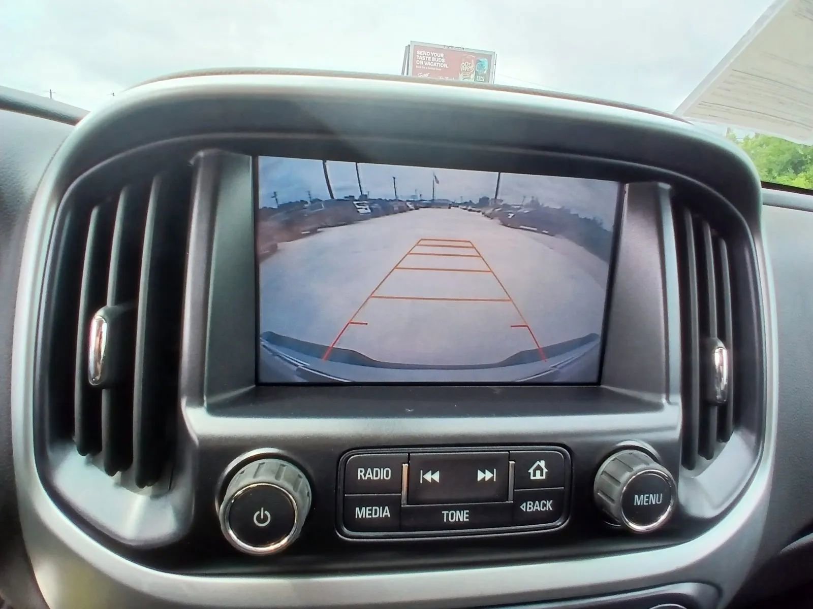 Used 2016 Chevrolet Colorado LT RWD image 32