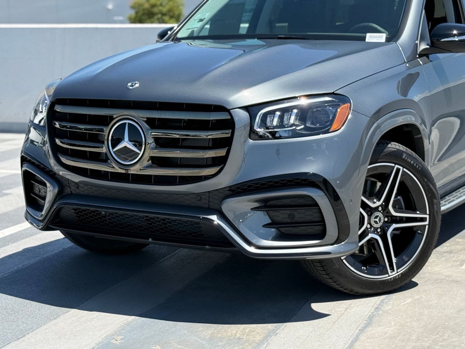 New 2026 Mercedes-Benz GLS 450 4MATIC image 3