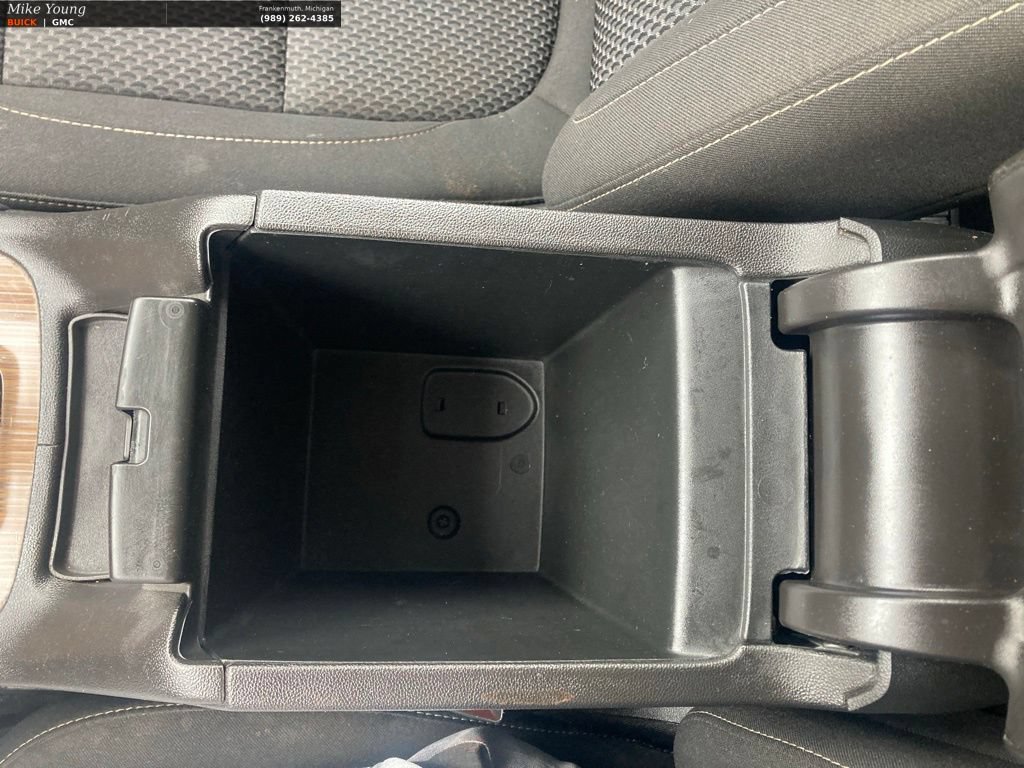 Certified 2022 GMC Acadia SLE FWD image 28