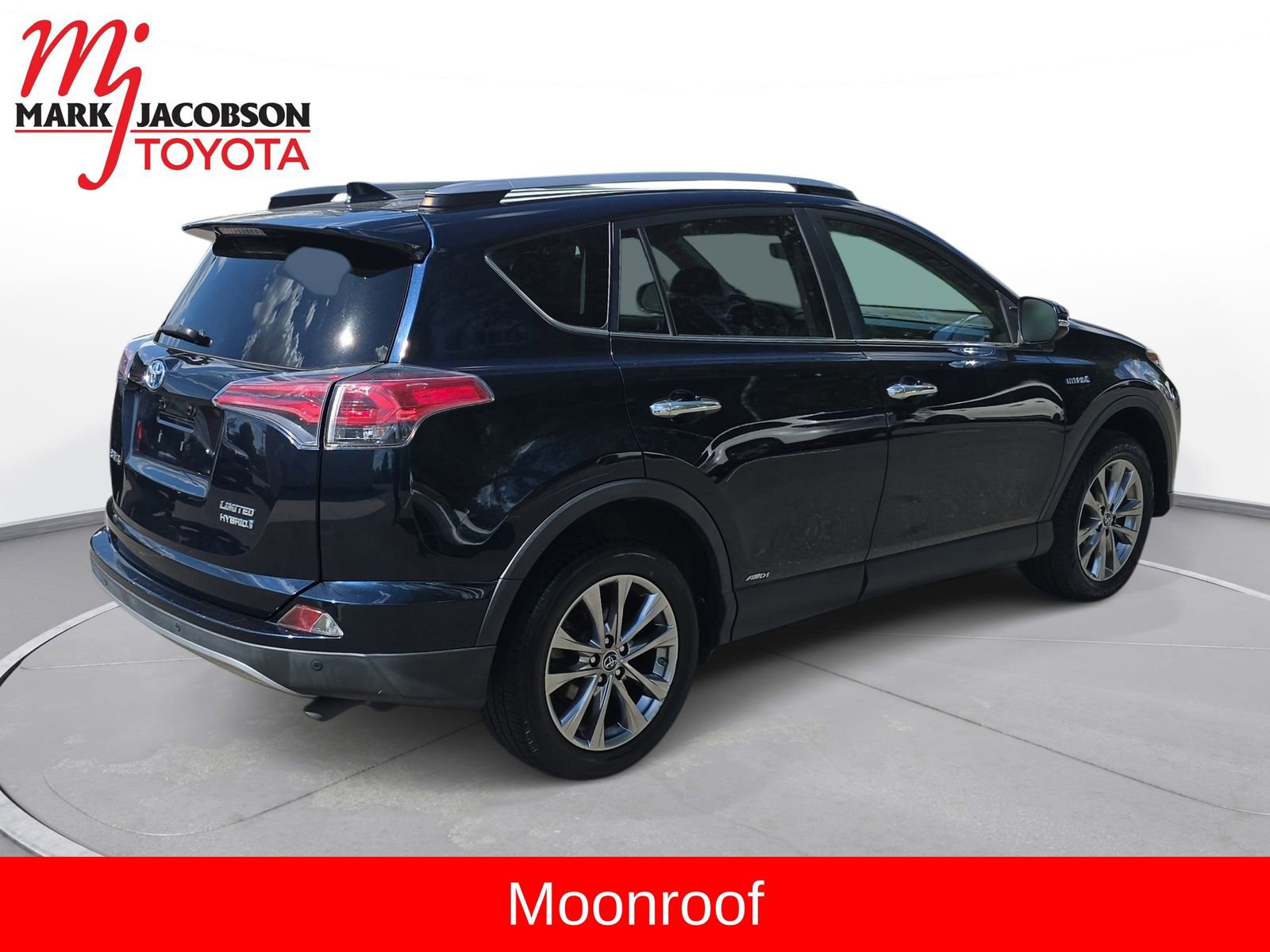Used 2017 Toyota RAV4 Limited w/ Carpet Mat Package AWD/4WD image 8