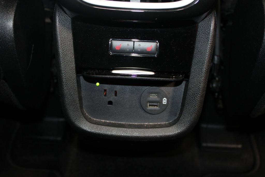 Used 2022 Lincoln Nautilus Reserve w/ Monochromatic Package image 34