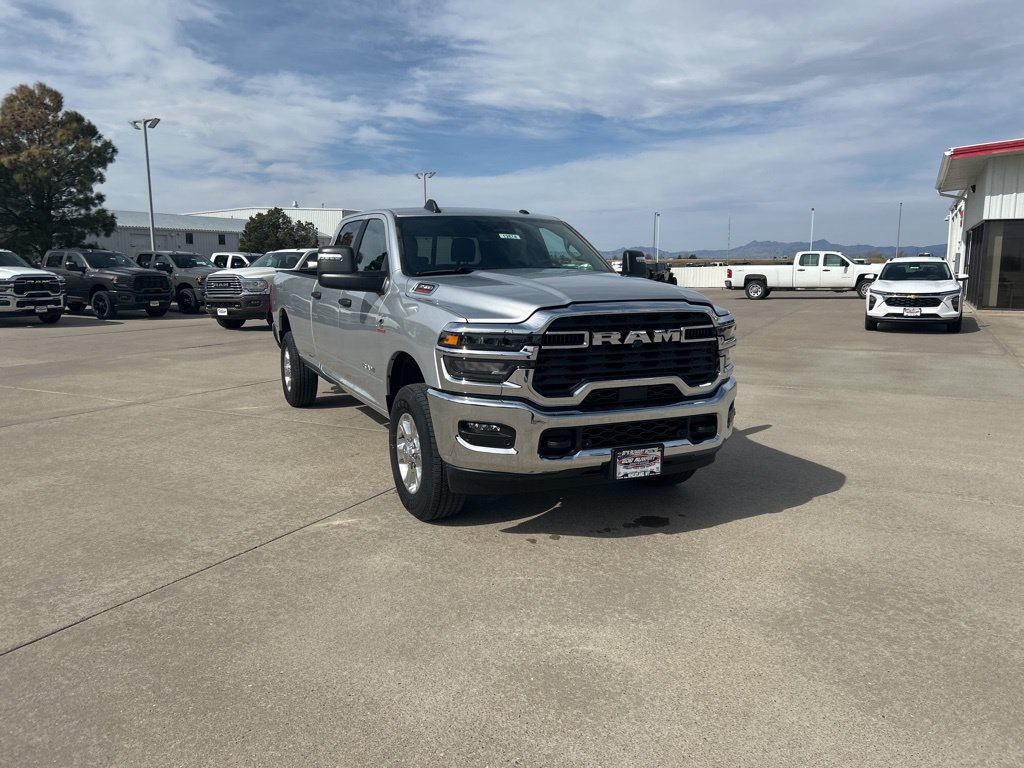 New 2026 RAM 3500 Big Horn AWD/4WD image 8