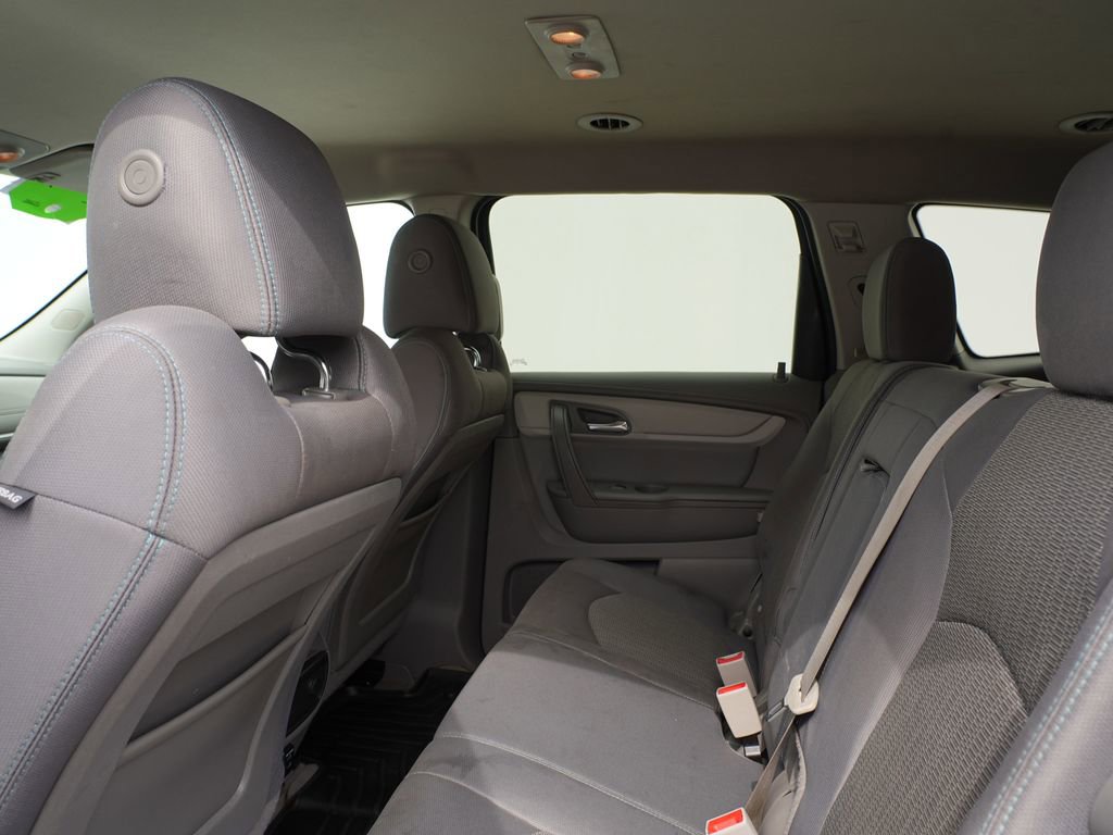 Used 2015 Chevrolet Traverse LS image 18