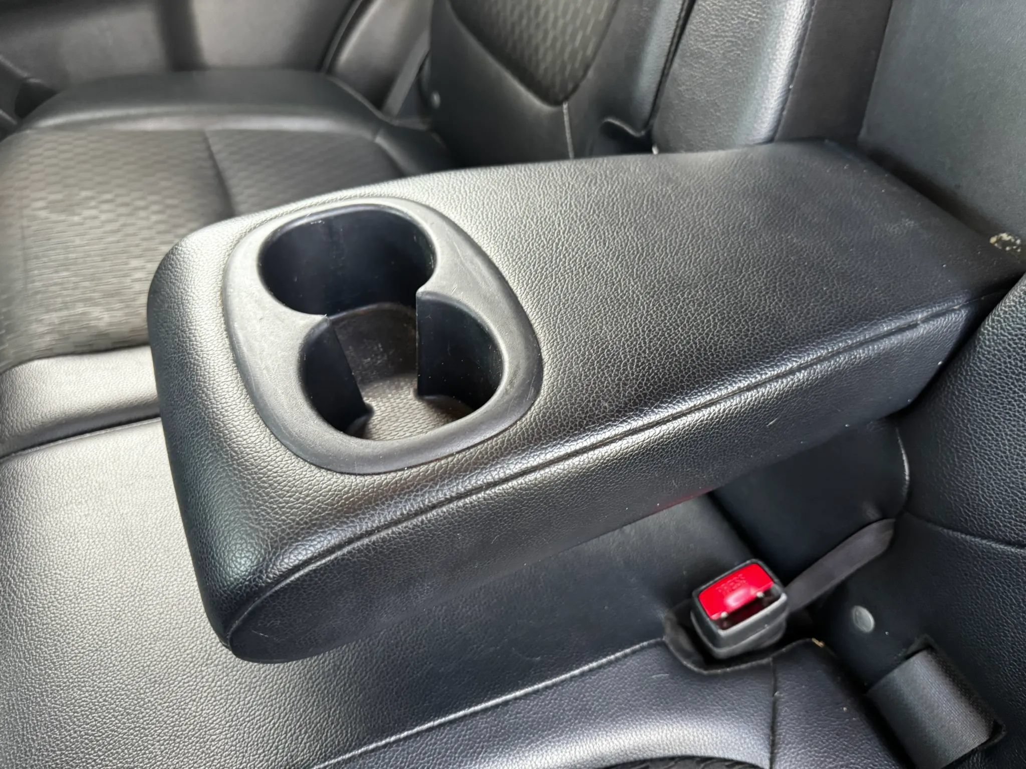 Used 2015 Mitsubishi Outlander SE FWD image 13