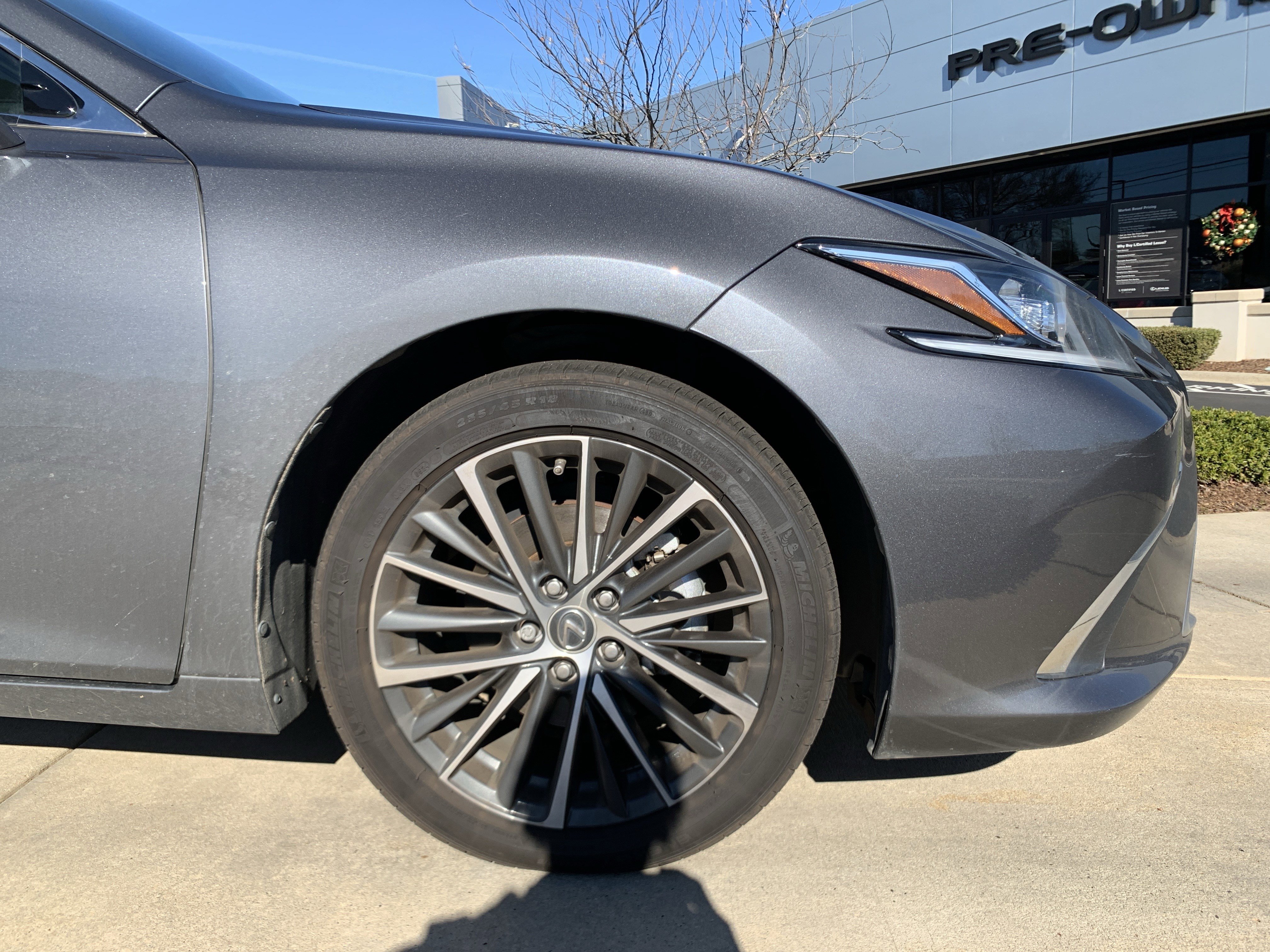 Certified 2024 Lexus ES 350 w/ Premium Package image 13