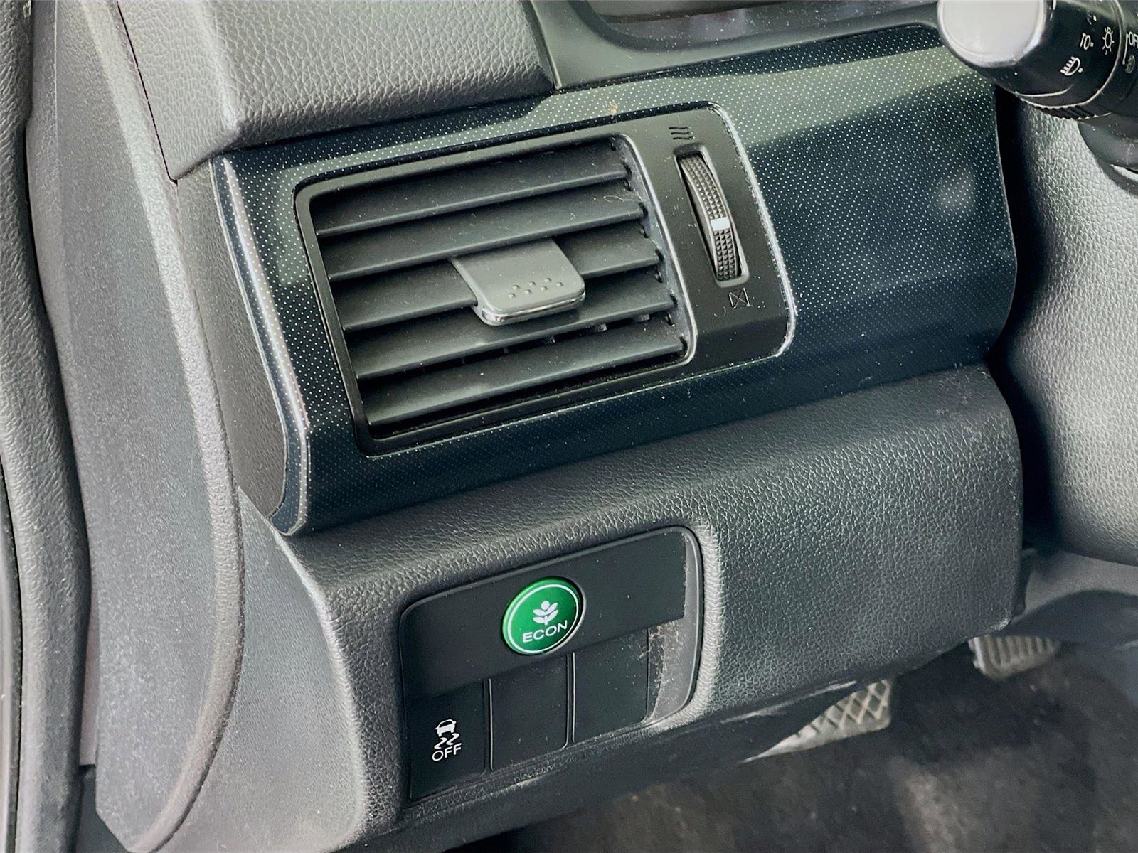 Used 2014 Honda Accord Sport image 14