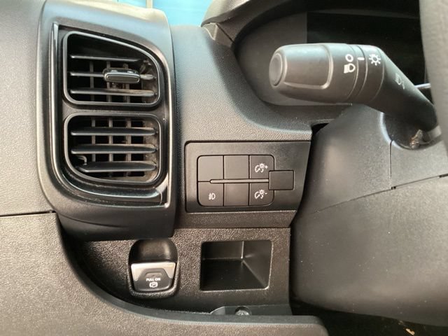 Used 2025 RAM ProMaster 2500 w/ U-Haul Equipment Group FWD image 24
