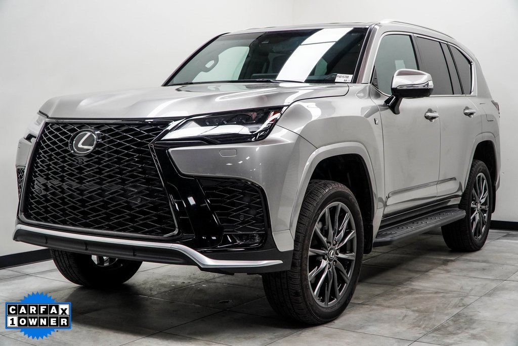 Used 2023 Lexus LX 600 F Sport image 8