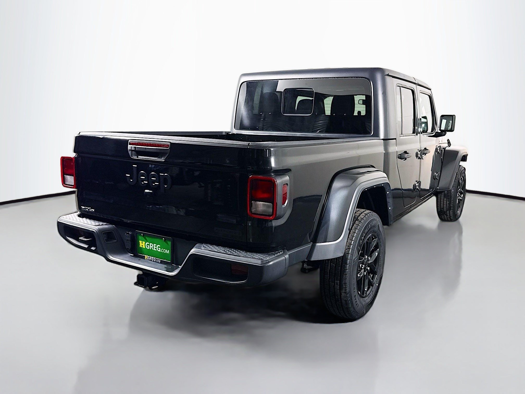 Used 2021 Jeep Gladiator Sport AWD/4WD image 10