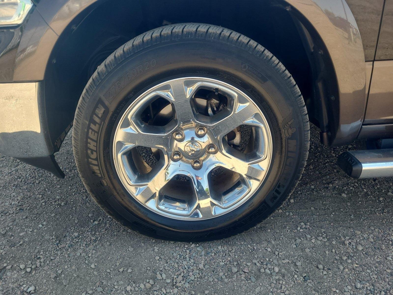 Used 2018 RAM 1500 Laramie w/ Convenience Group AWD/4WD image 26