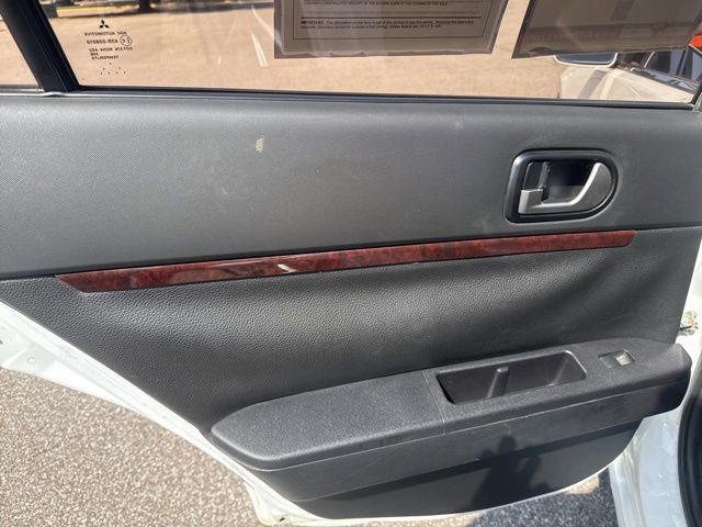 Used 2012 Mitsubishi Galant SE image 17