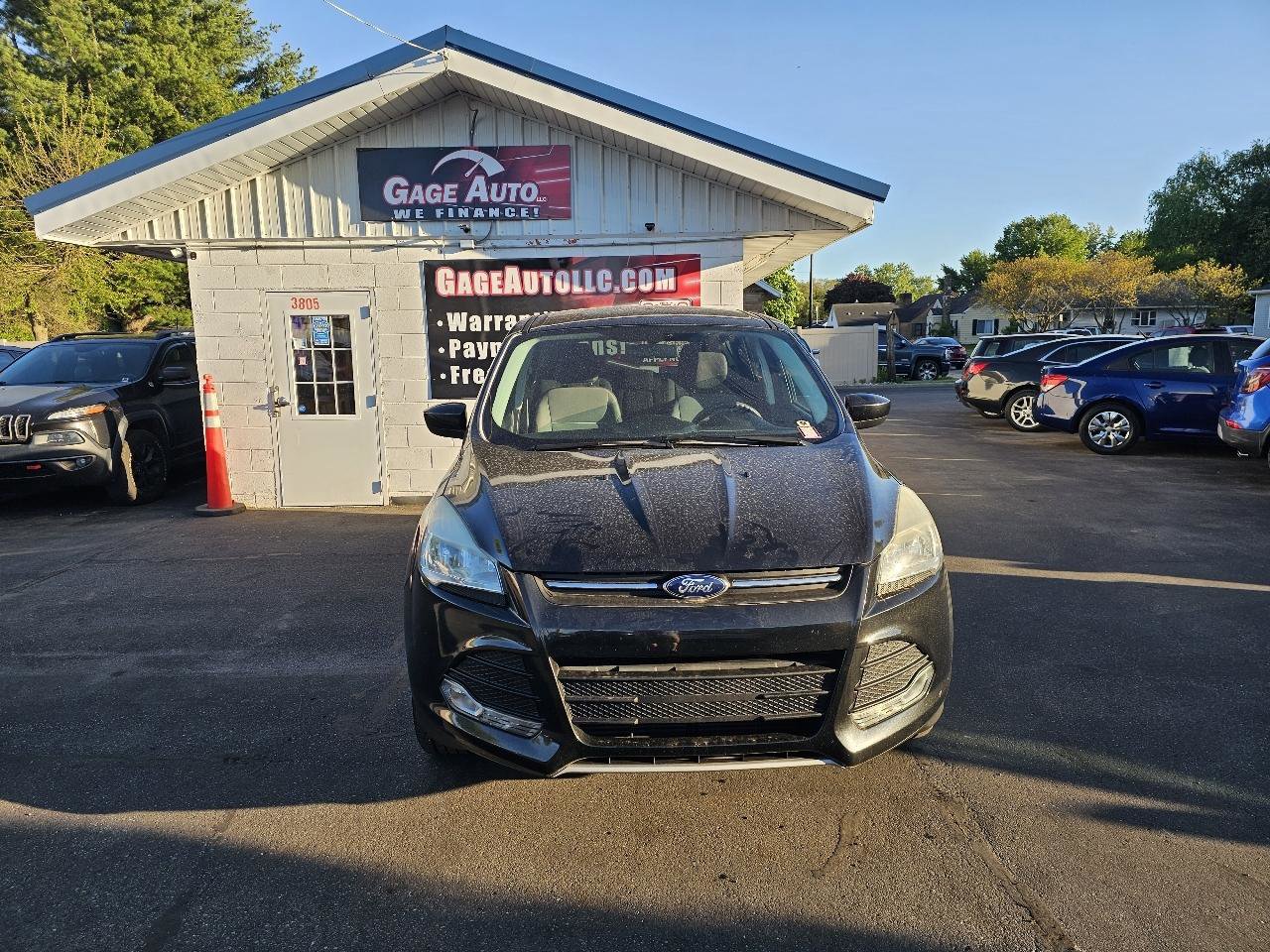 Used 2013 Ford Escape SE FWD image 2