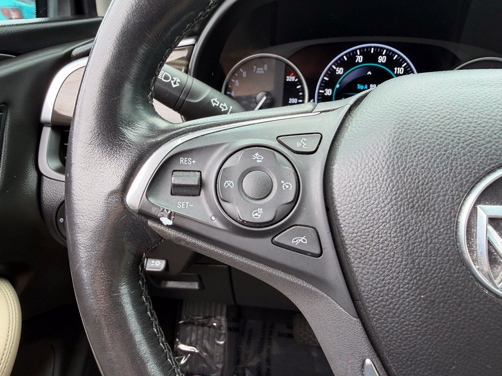 Used 2020 Buick Envision Premium w/ Driver Confidence Package AWD/4WD image 26