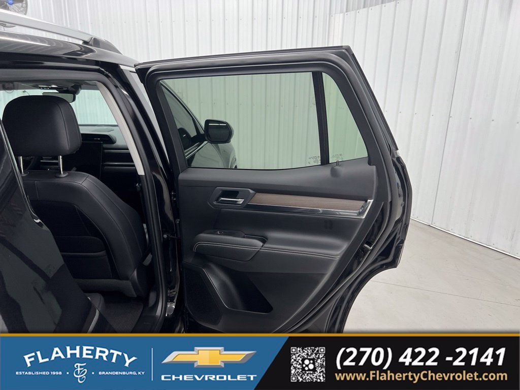 Used 2026 GMC Terrain Denali AWD/4WD image 12