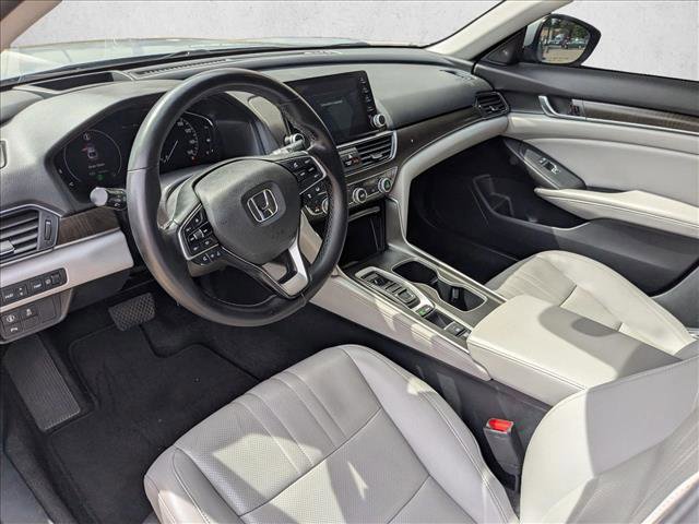 Used 2018 Honda Accord Touring image 10