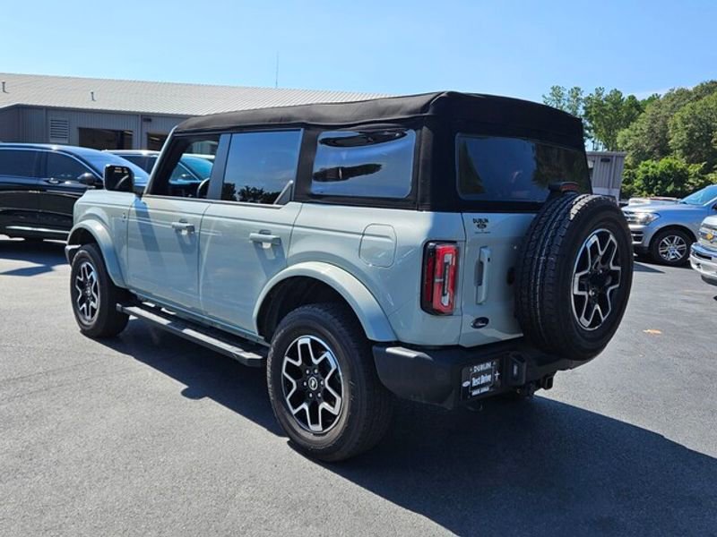 Used 2024 Ford Bronco Outer Banks image 10