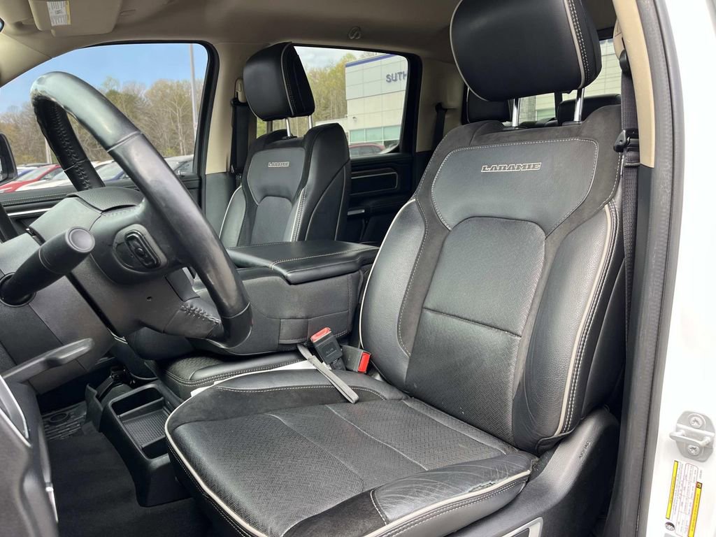 Used 2020 RAM 1500 Laramie w/ Off Road Group AWD/4WD image 29