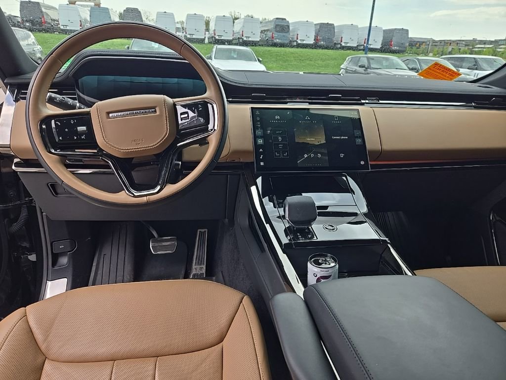 Used 2024 Land Rover Range Rover Sport Dynamic SE image 14