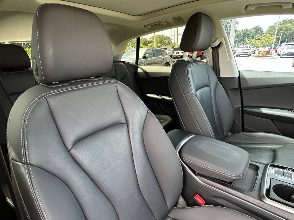 Used 2023 Audi Q8 Premium w/ Convenience Package AWD/4WD image 43