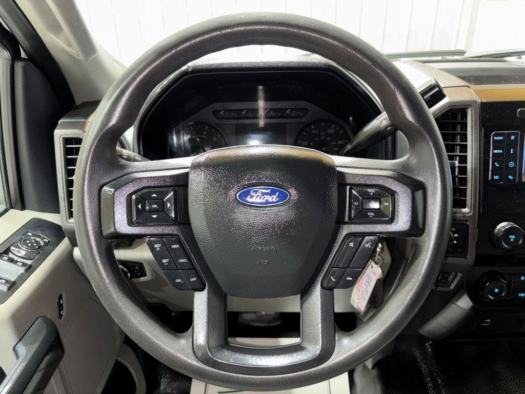 Used 2022 Ford F250 XL w/ Power Equipment Group AWD/4WD image 18