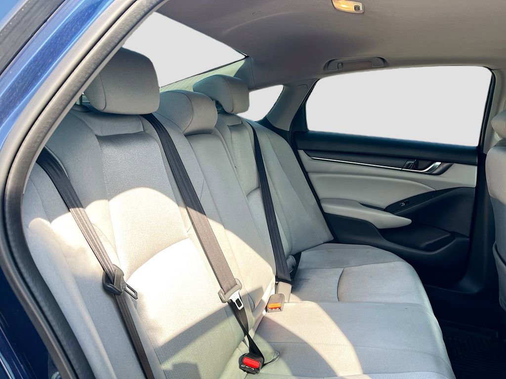 Used 2019 Honda Accord EX image 25