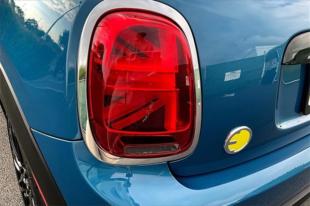 Used 2024 MINI Cooper SE image 32