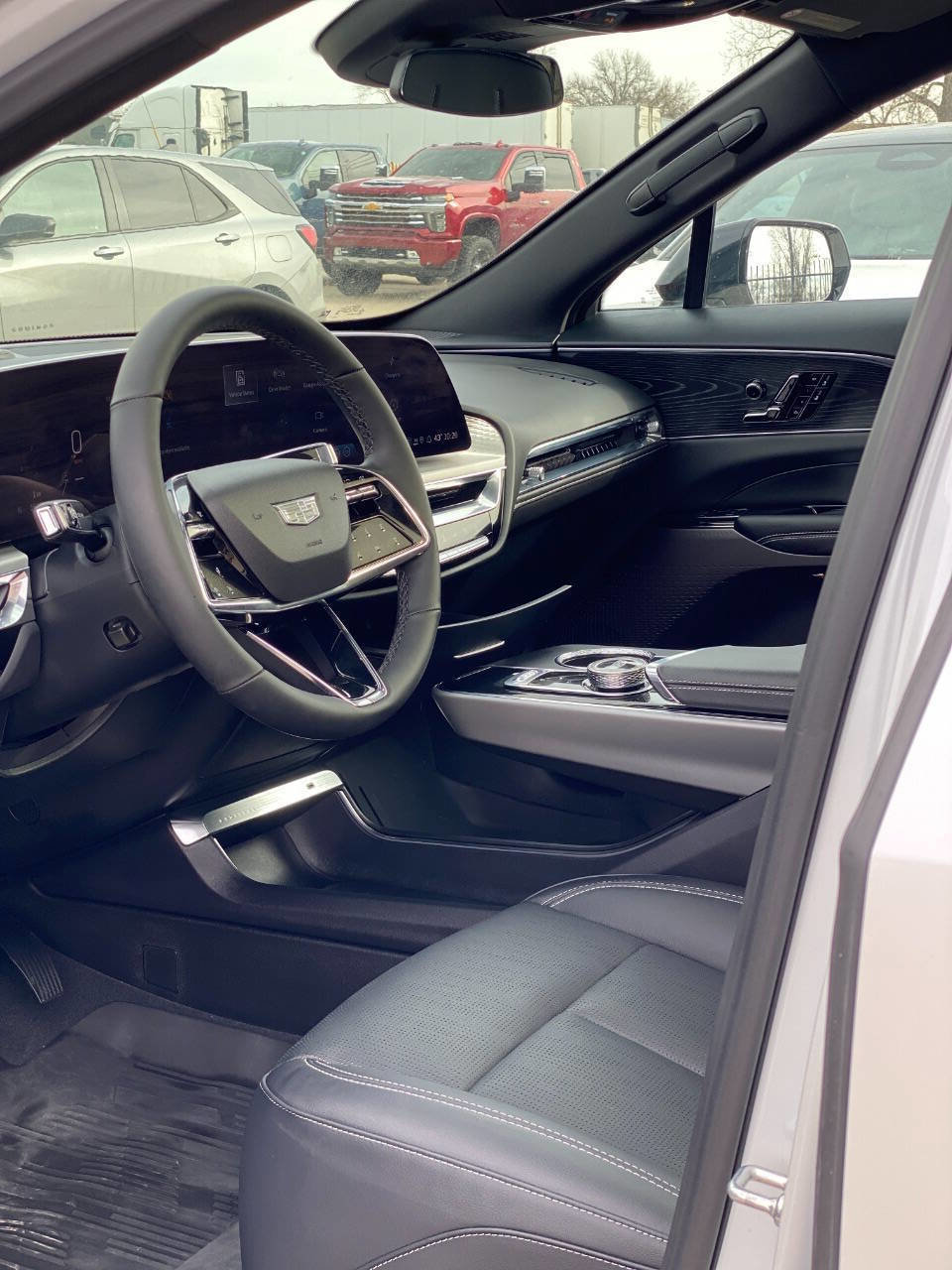 Used 2025 Cadillac Lyriq Sport w/ LPO, Floor Liner Package image 11