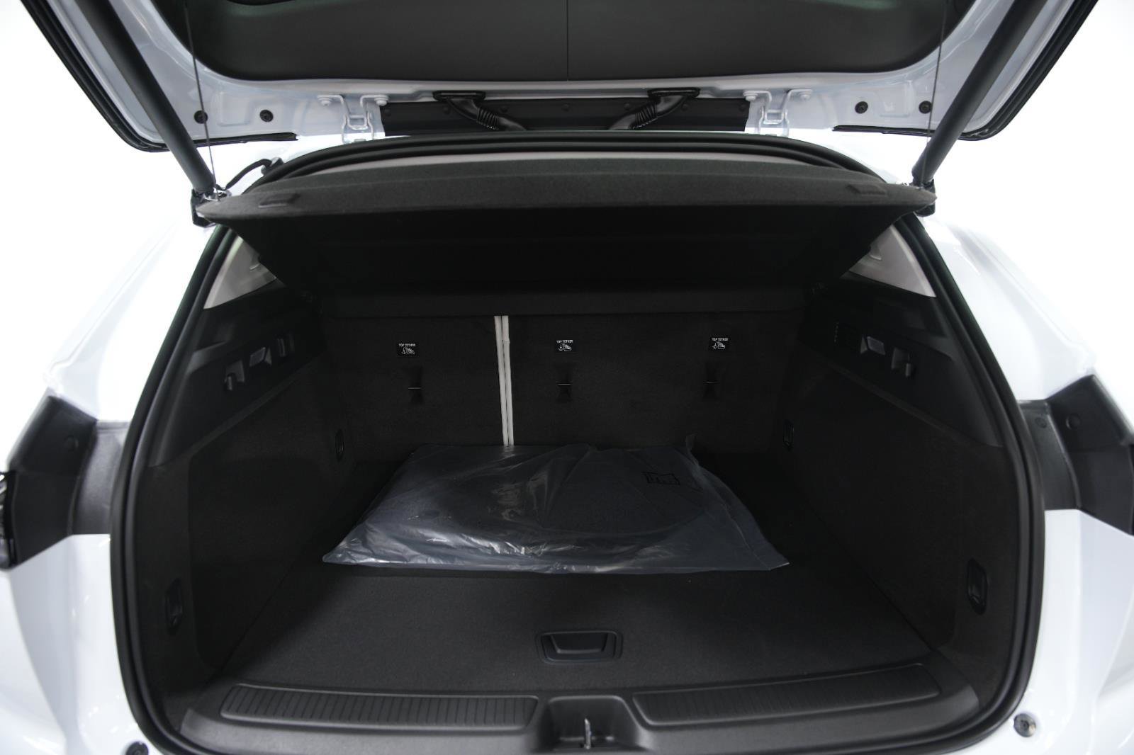 New 2026 Buick Envision Avenir image 13