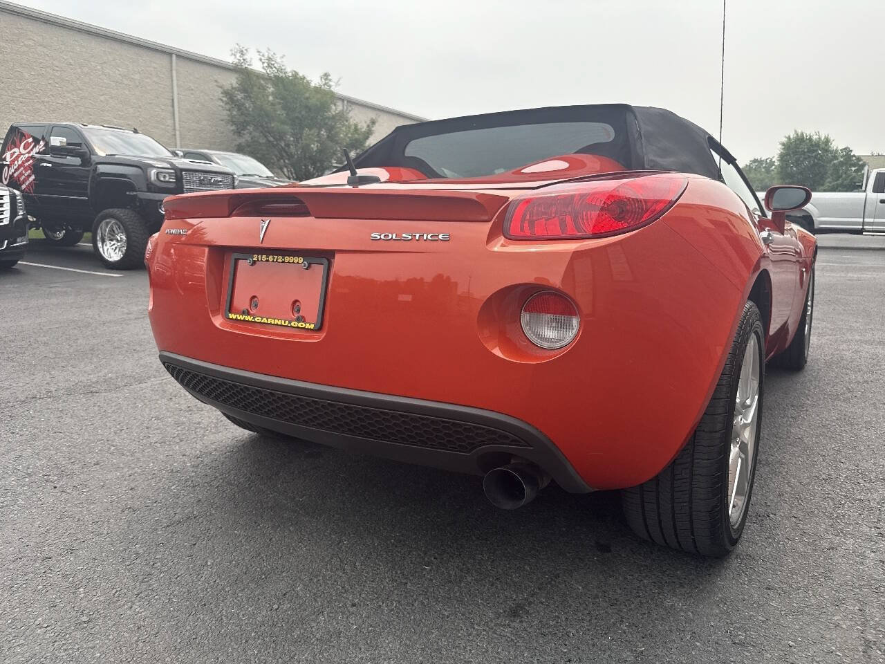 Used 2009 Pontiac Solstice Street Edition RWD image 14