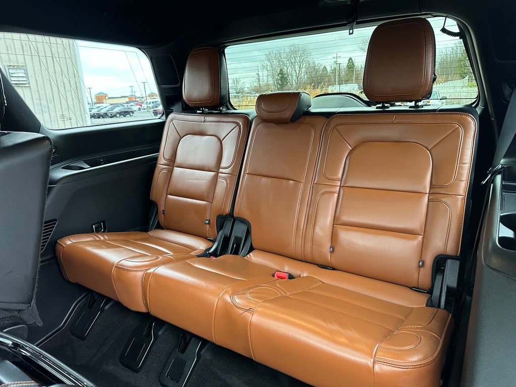 Used 2019 Lincoln Navigator Reserve w/ Cargo Package image 30