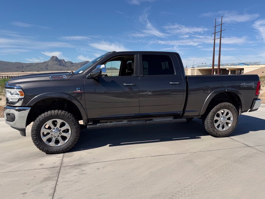 Used 2022 RAM 2500 Laramie AWD/4WD image 5