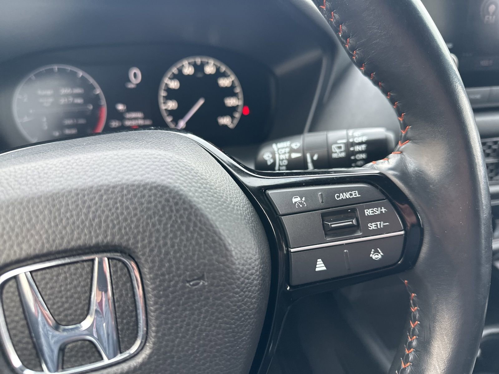 Used 2024 Honda HR-V Sport image 37