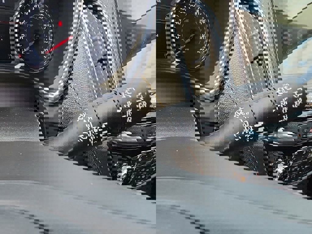 Used 2022 Chevrolet Equinox Premier AWD/4WD image 14