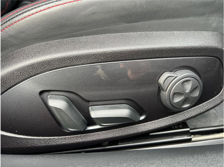 Used 2020 Audi TT RS image 31