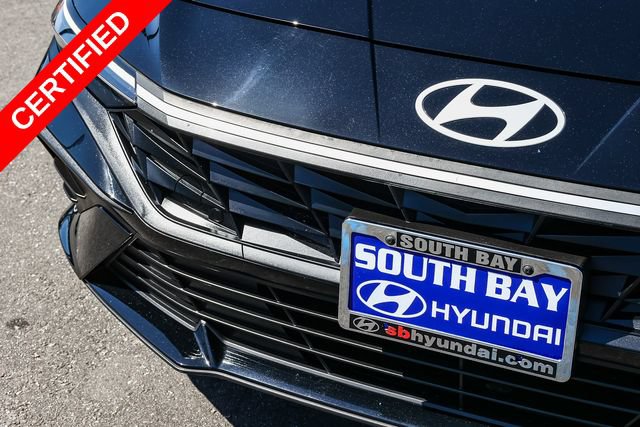 Certified 2024 Hyundai Elantra SEL FWD image 11