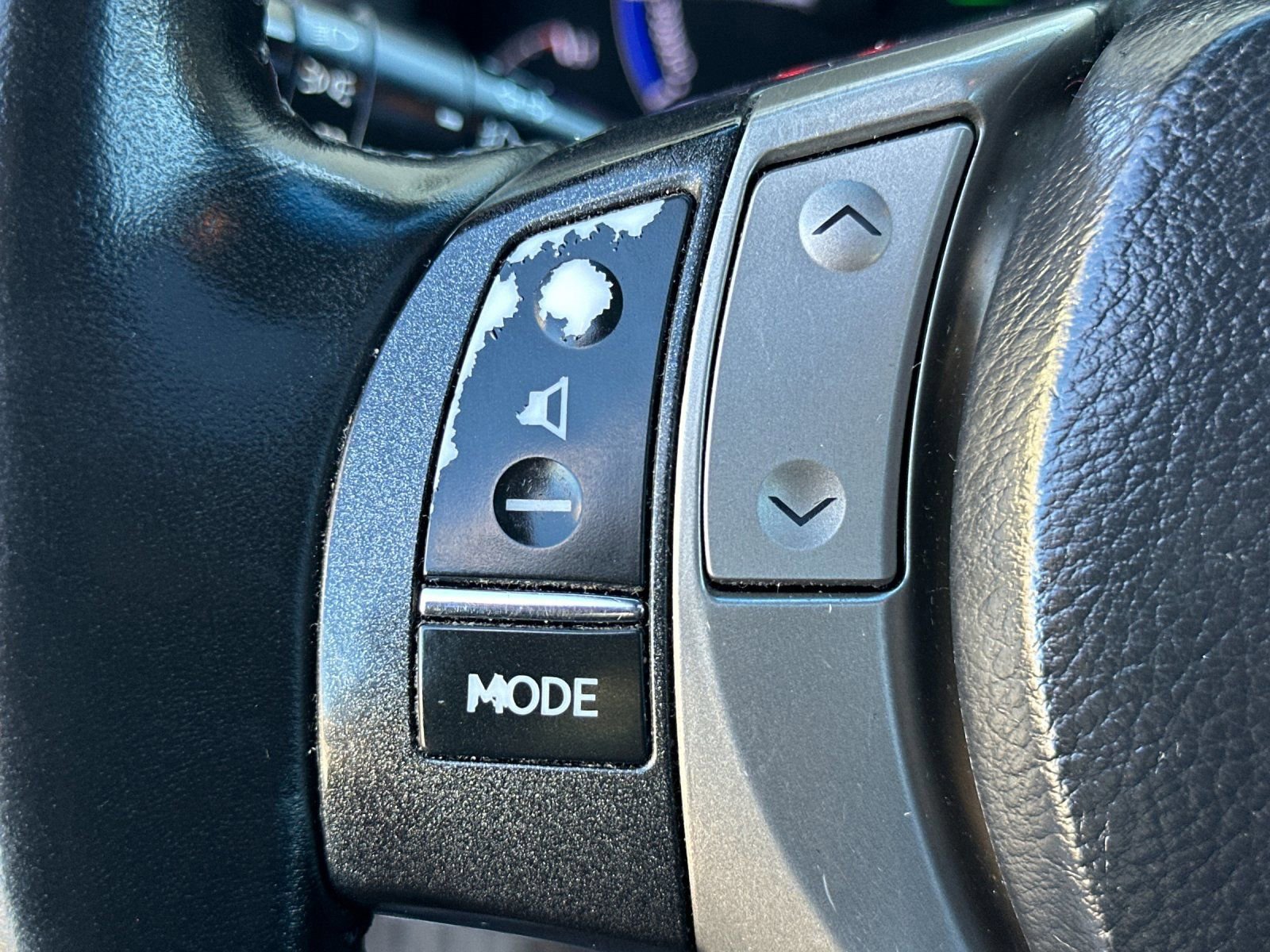 Used 2013 Lexus RX 450h AWD w/ Navigation Pkg image 27