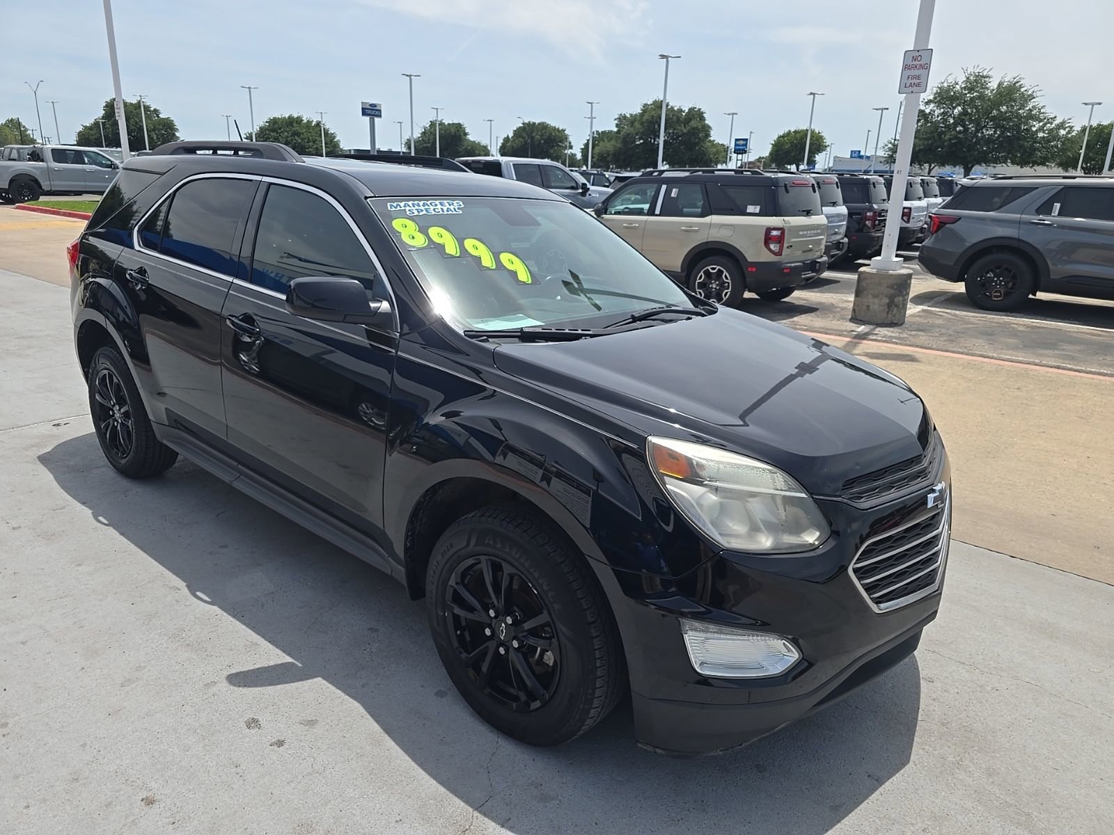 Used 2017 Chevrolet Equinox LT w/ Convenience Package FWD image 4
