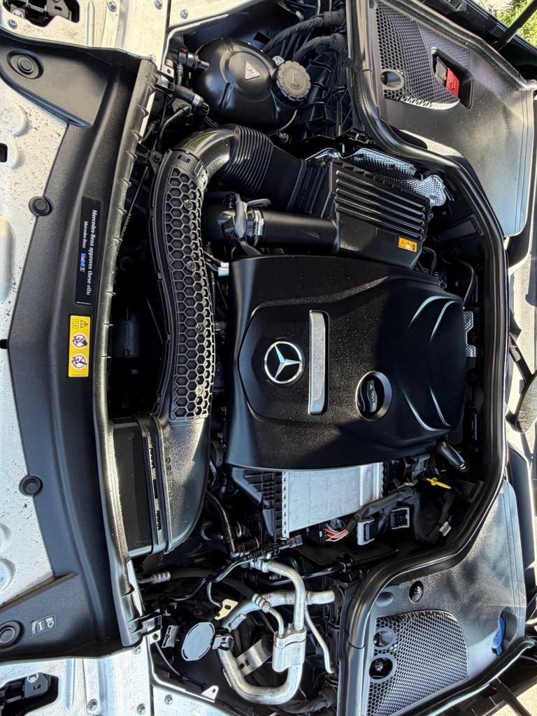 Used 2018 Mercedes-Benz E 300 4MATIC image 7