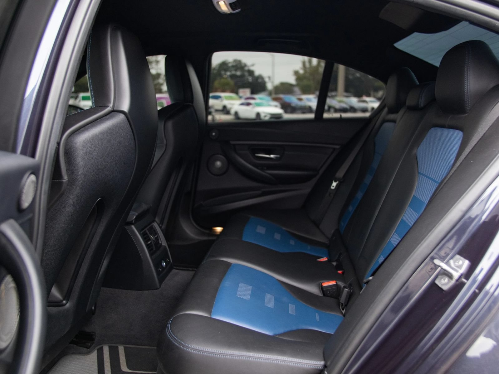 Used 2017 BMW M3 RWD image 38