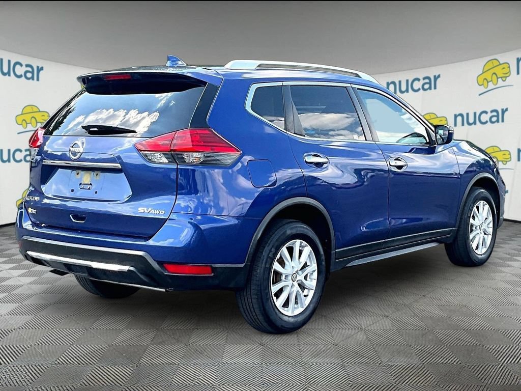 Used 2017 Nissan Rogue SV AWD/4WD image 6