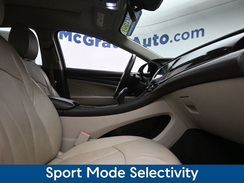 Used 2017 Buick LaCrosse Premium w/ Dynamic Driver Package image 8