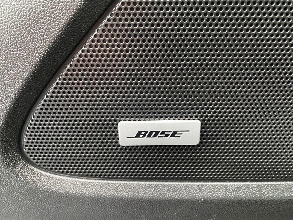 Used 2019 Chevrolet Equinox Premier image 16