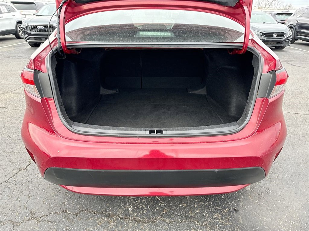 Used 2022 Toyota Corolla LE image 24