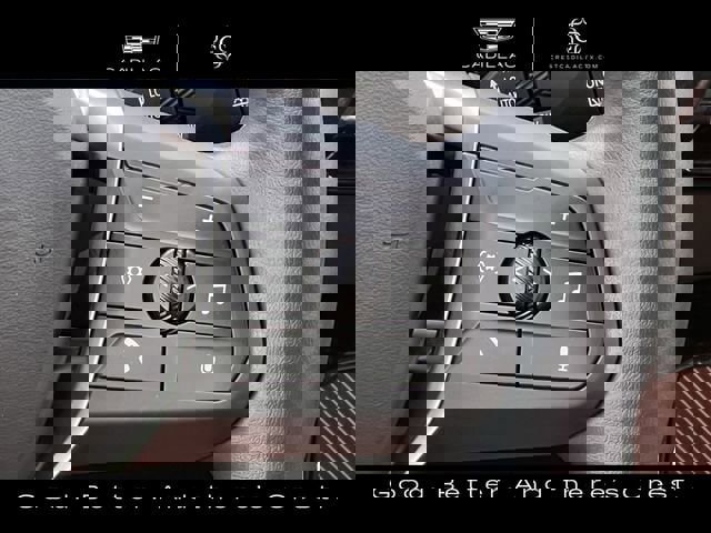 Used 2025 BMW X1 xDrive28i w/ Premium Package image 16