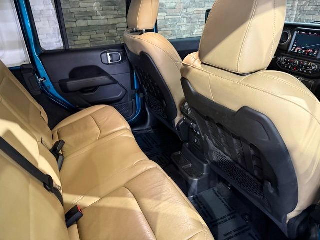 Used 2019 Jeep Wrangler Unlimited Rubicon w/ Dual Top Group AWD/4WD image 33