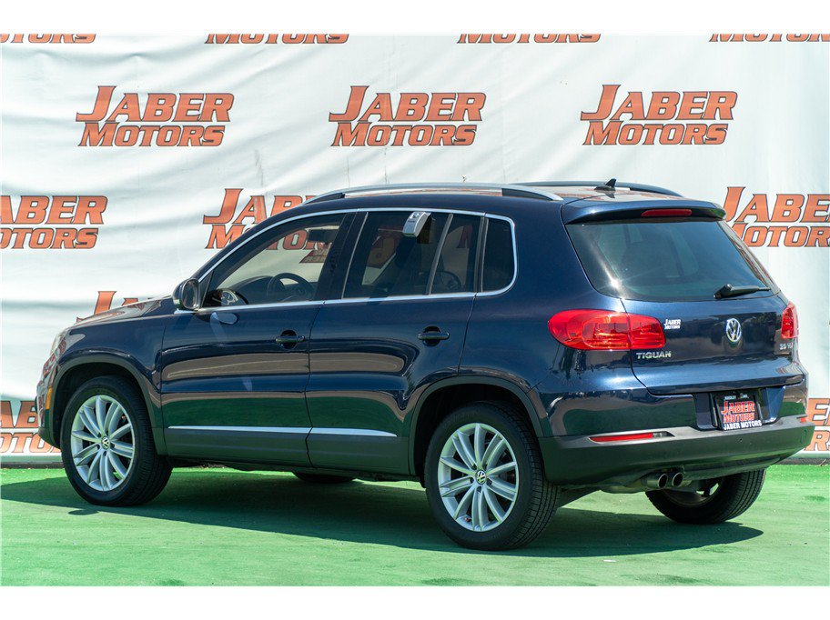 Used 2013 Volkswagen Tiguan S FWD image 43