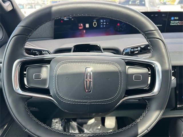 New 2025 Lincoln Navigator Reserve w/ Jet Appearance Package image 43