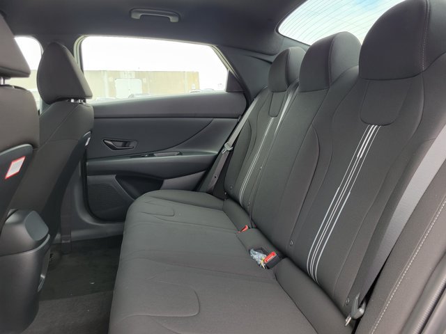 New 2026 Hyundai Elantra SEL Sport FWD image 6